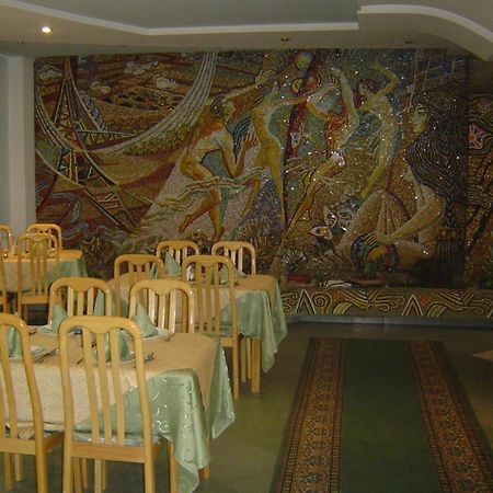 Zhibek Zholy Hotel Астана Экстерьер фото