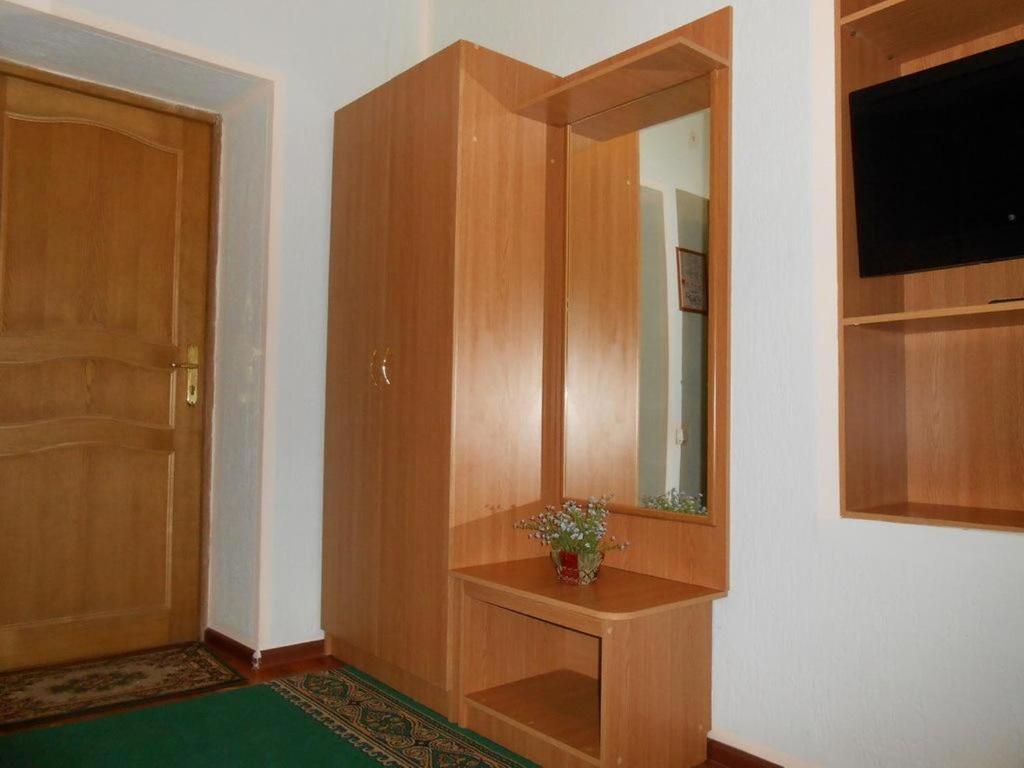 Zhibek Zholy Hotel Астана Номер фото